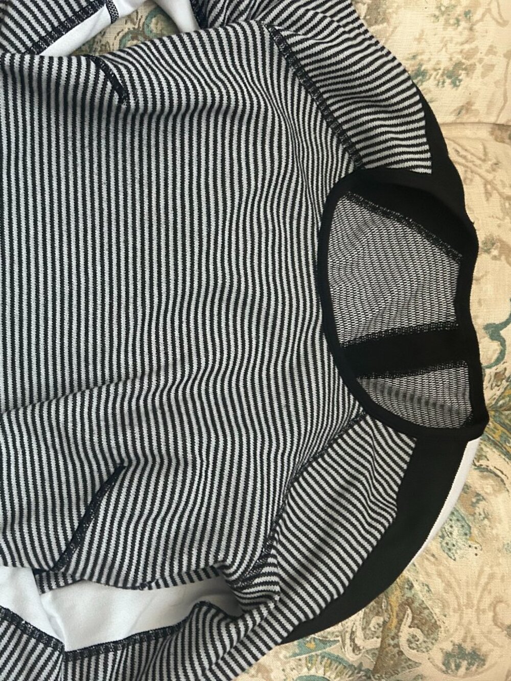 Small Lululemon Black Strip Long Sleeve Top